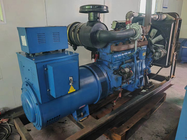 覃塘100kW柴油发电机组使用多级机油有哪些优缺点？